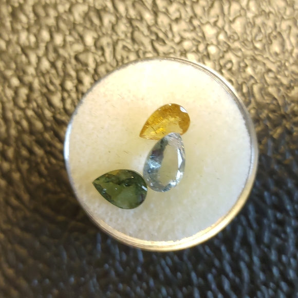 Faceted Yellow Blue Green Tourmaline Gemstones #142 - Picture 4 of 4